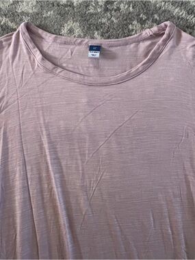 Old Navy Women’s Luxe Pink Long Sleeve Tee 2XL